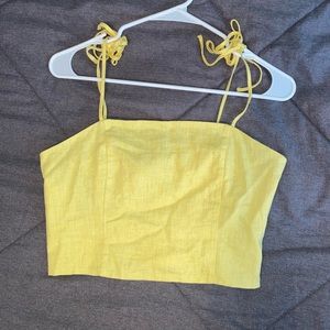 FOREVER 21 Yellow tie Crop top